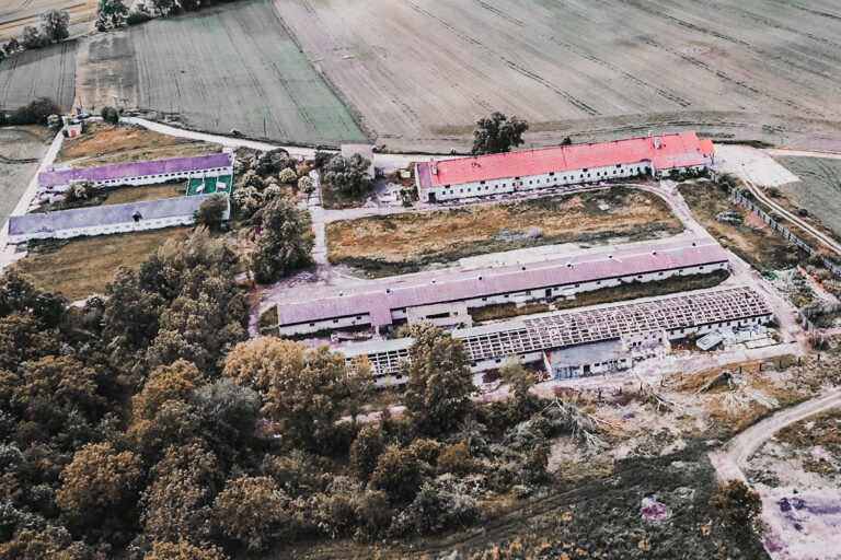 Místo vepřína mají být ve Vrbce rodinné domy